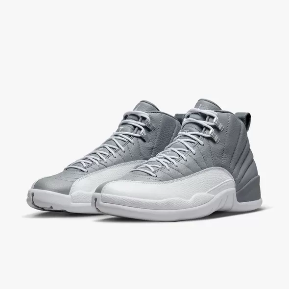 Click image for larger version

Name:	02-air-jordan-12-stealth-ct8013-015_590x.webp
Views:	15
Size:	16.8 KB
ID:	1898